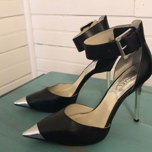 Micheal kors heels